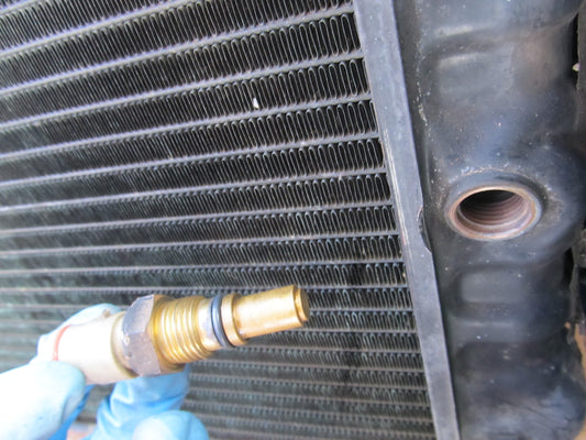 91 92 93 94 95 Toyota MR2 OEM Radiator Coolant Level Temperature Sensor