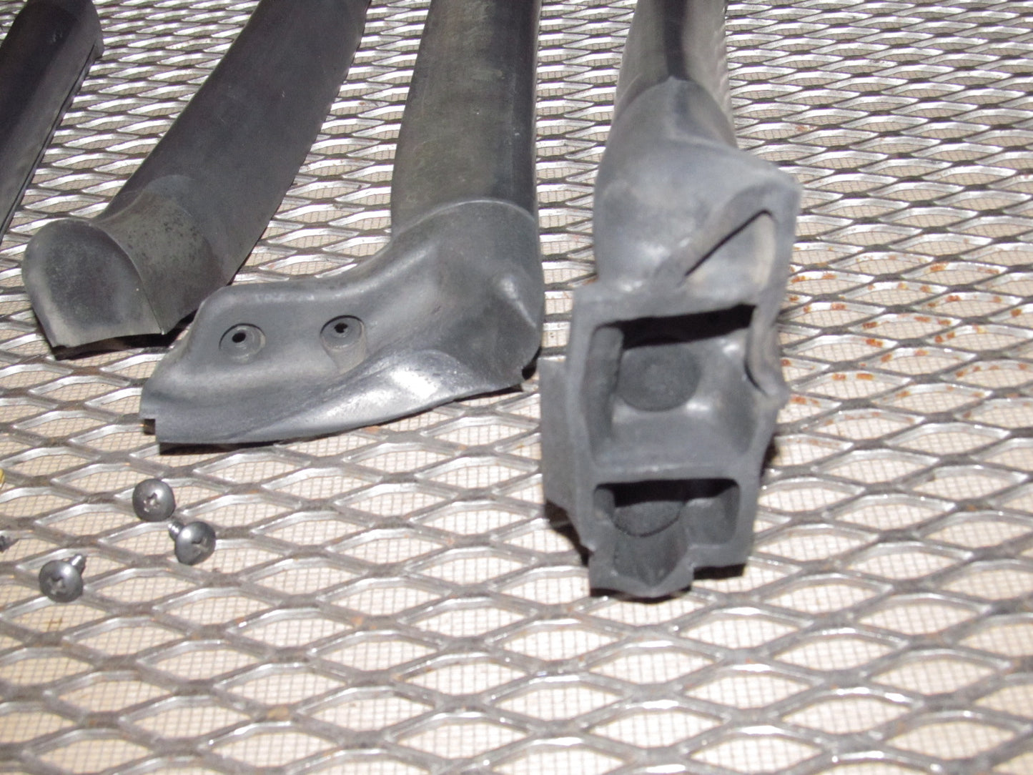 94 95 96 97 Mazda Miata OEM Convertible Soft Top Weather Rubber Seal