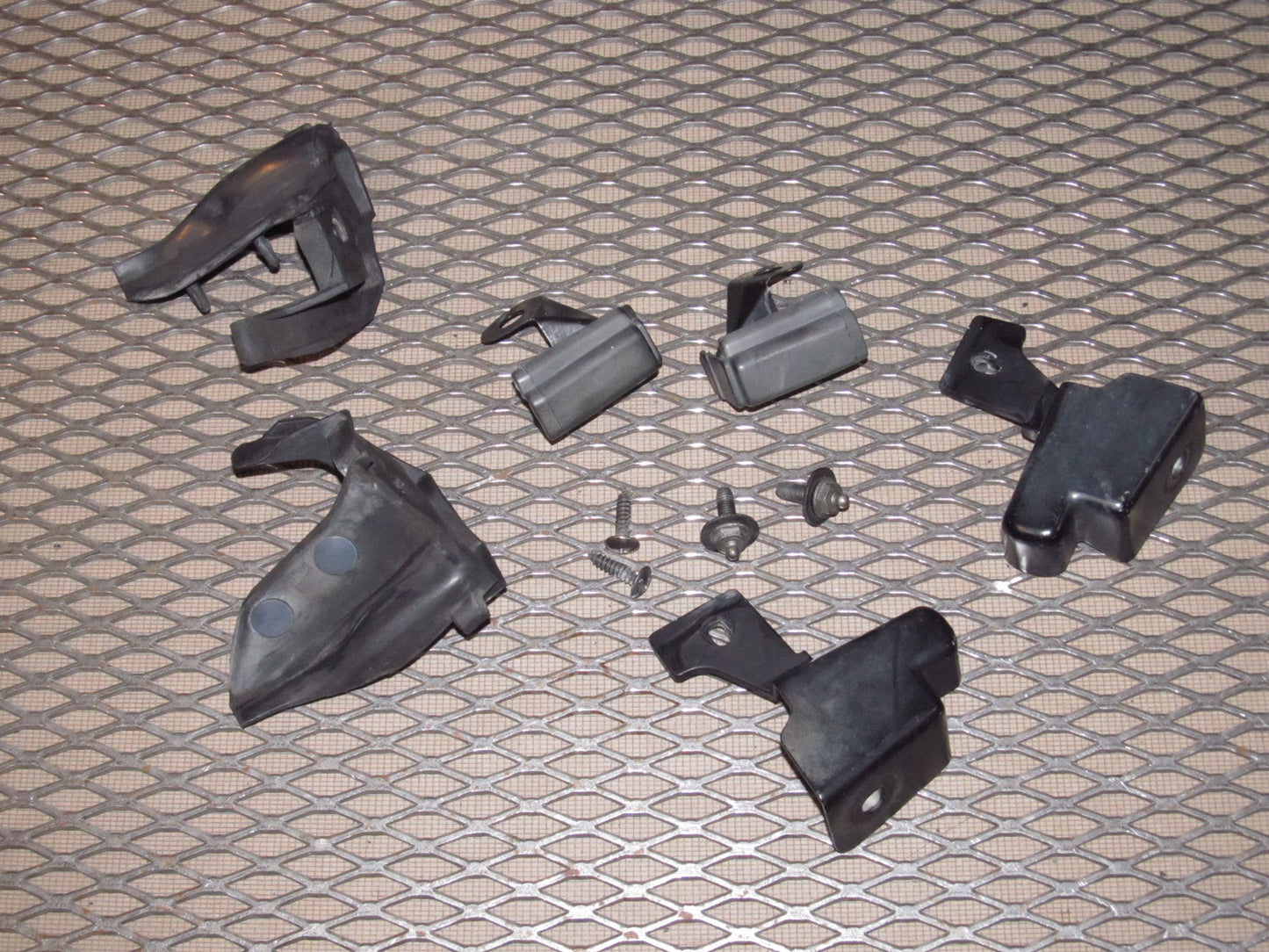 94 95 96 97 Mazda Miata OEM Convertible Soft Top Corner Seal Moulding Cover
