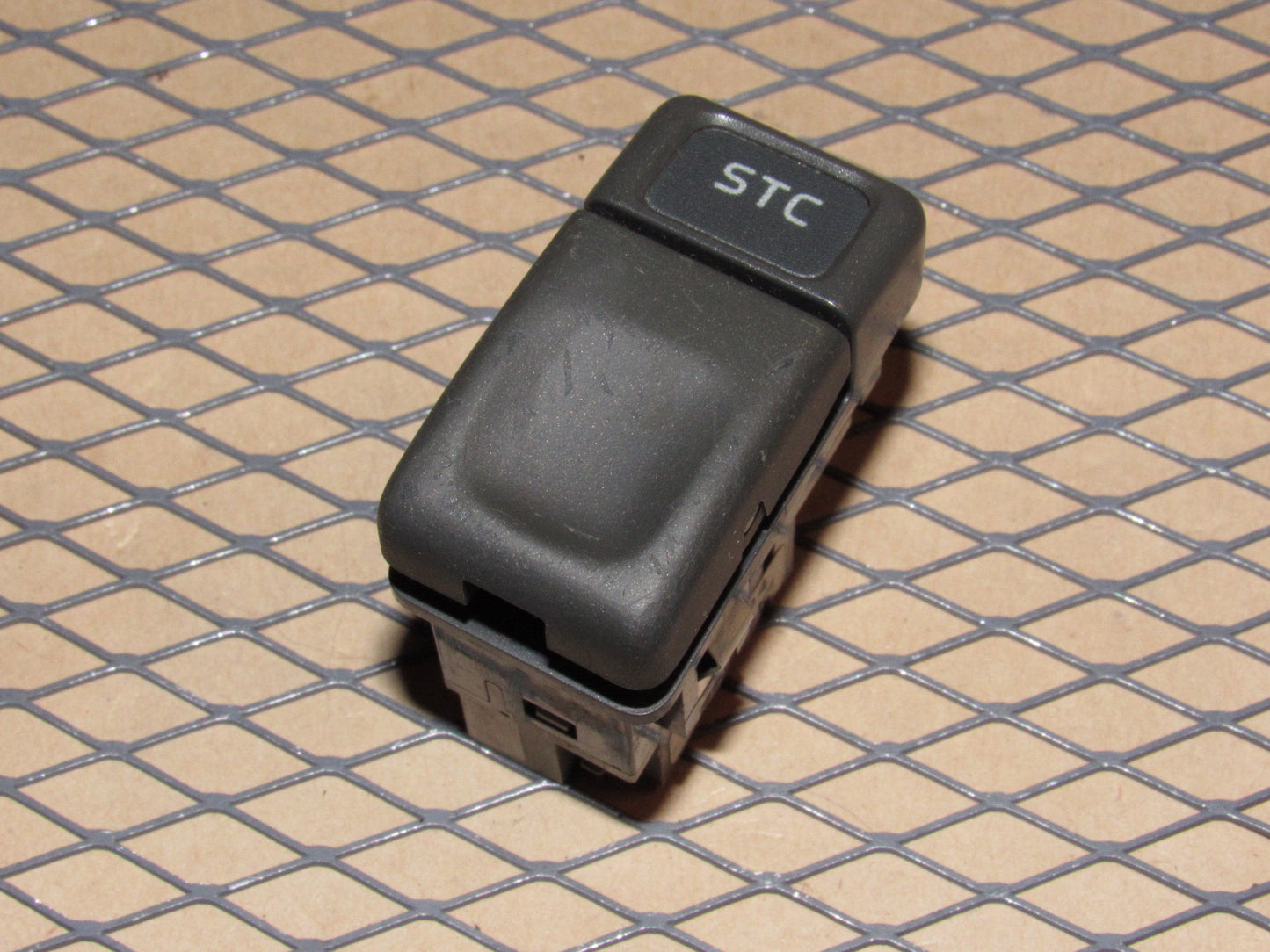 01 02 03 04 Volvo V70 OEM Stability Traction Control STC Switch