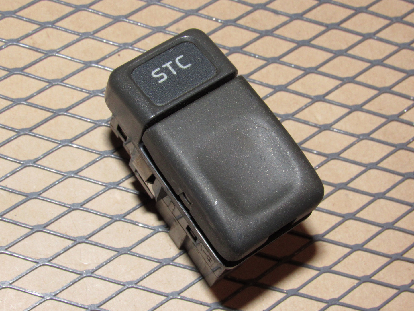 01 02 03 04 Volvo V70 OEM Stability Traction Control STC Switch