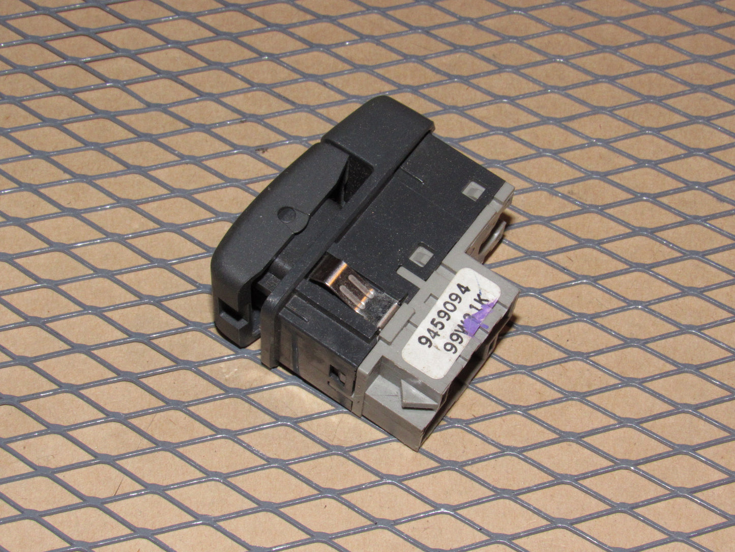 01 02 03 04 Volvo V70 OEM Stability Traction Control STC Switch