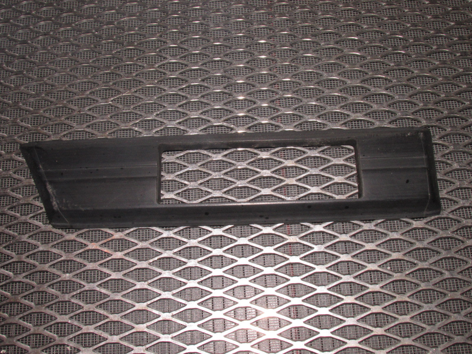 84 85 Mazda RX7 OEM Front Side Marker Moulding - Right