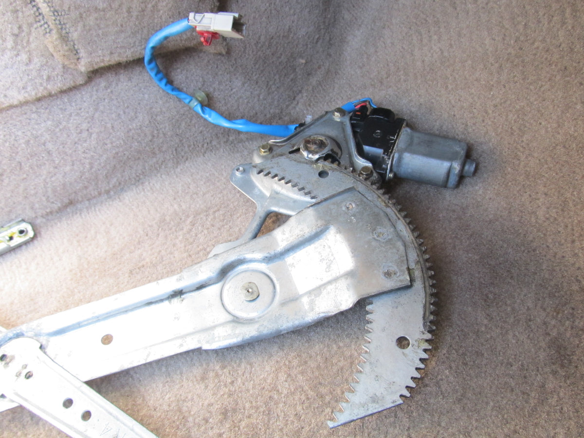 97 98 99 00 01 Honda Prelude OEM Power Window Motor & Regulator - Left