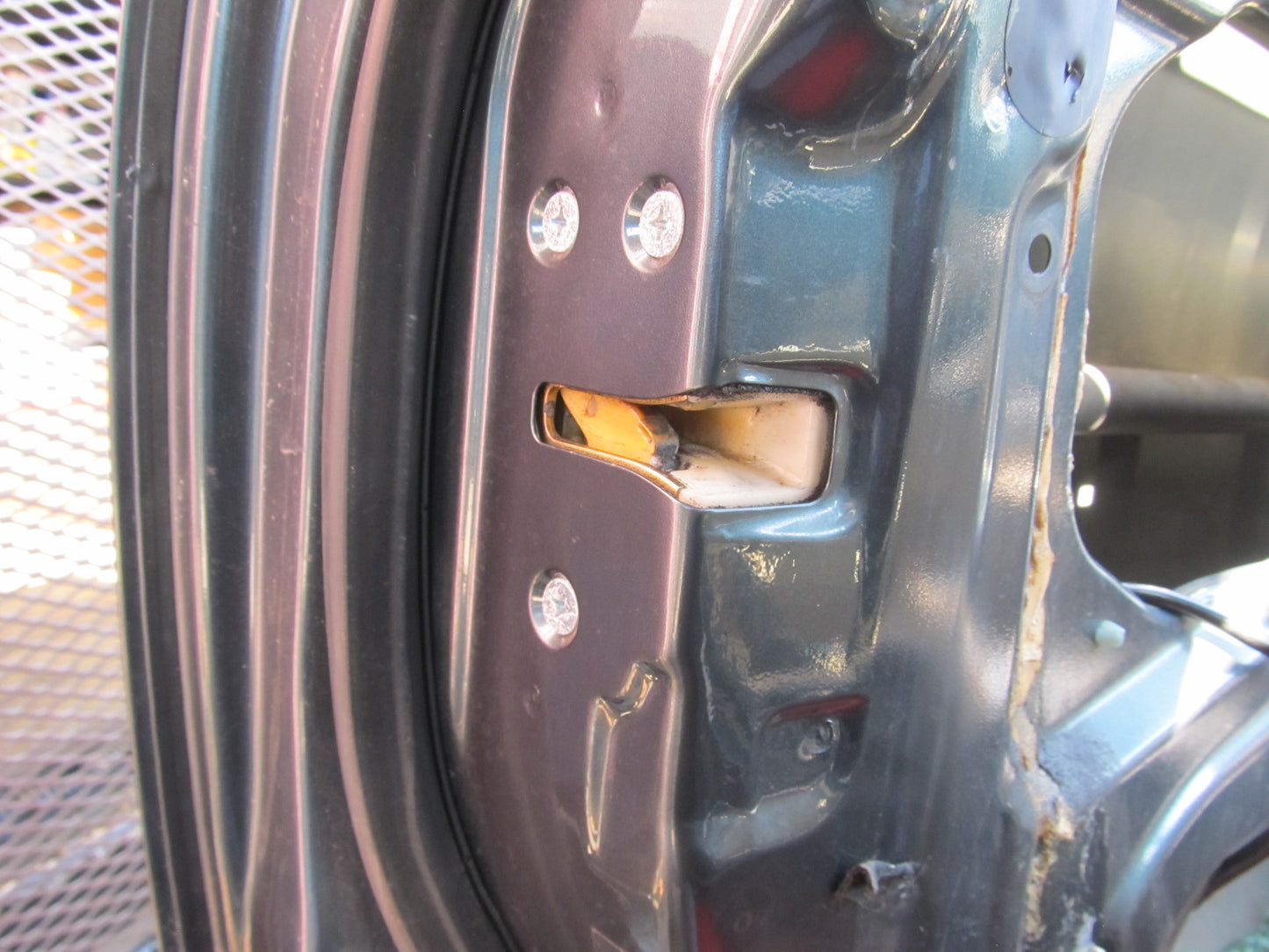 97 98 99 00 01 Honda Prelude OEM Door Latch & Actuator  - Left