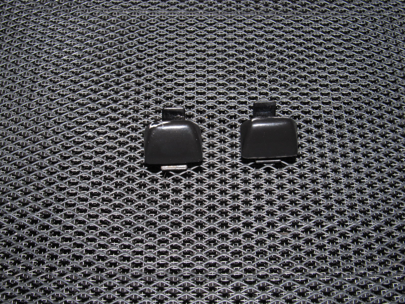 88 89 Honda CRX OEM D15B2 Window Stopper Clip