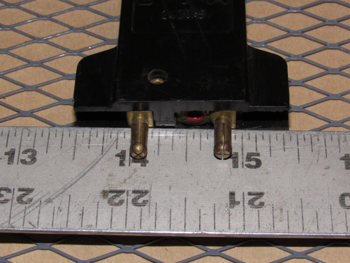 77-95 Mercedes Benz T1 Van Fuse Circuit Breaker 8a E-T-A 240VAC 2-5200-H