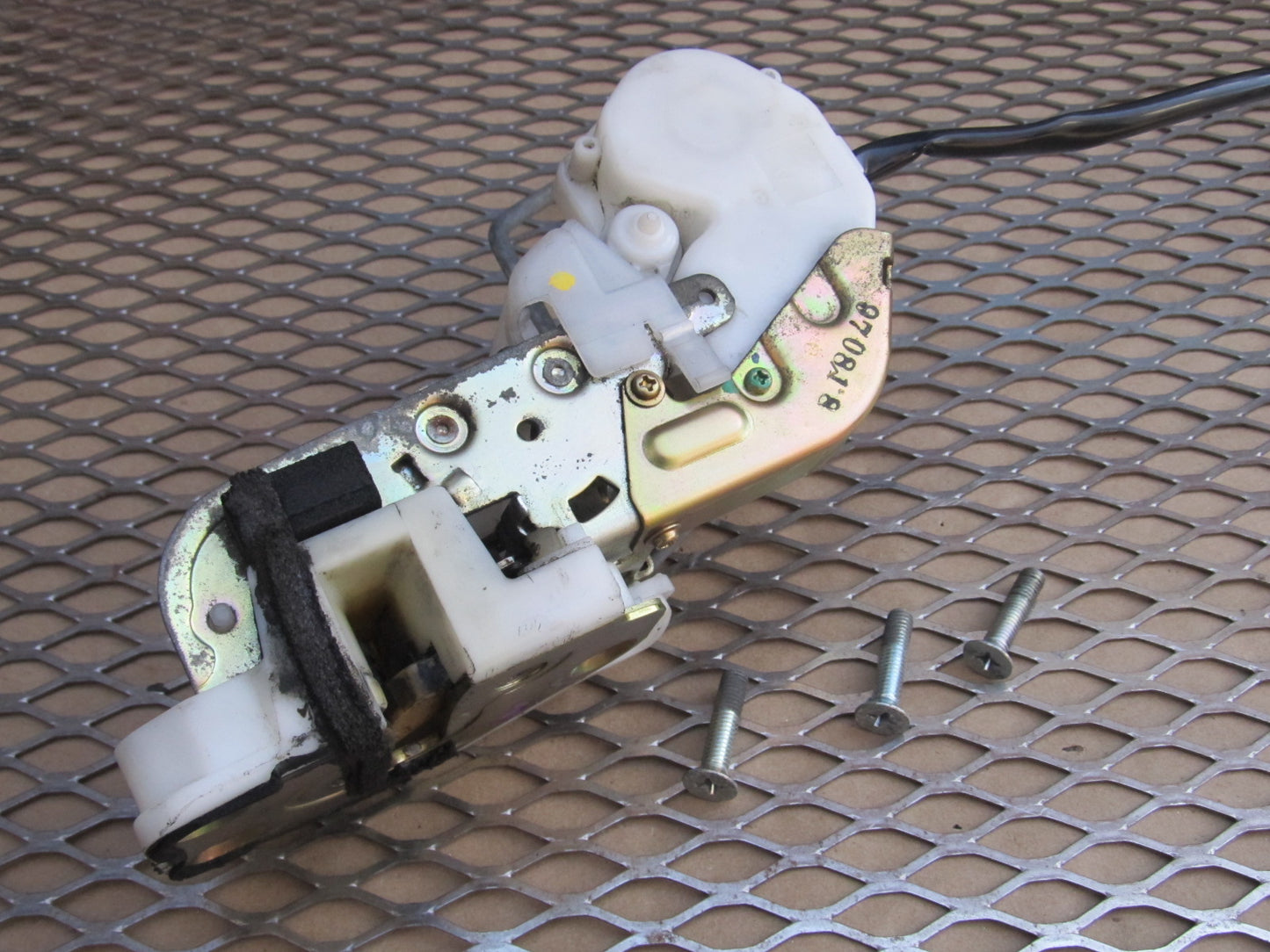 97 98 99 00 01 Honda Prelude OEM Door Latch & Actuator  - Left