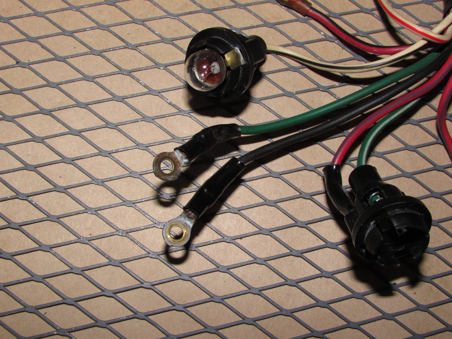 75 76 77 78 Datsun 280z OEM Tachometer Turn Signal Bulb Socket & Wiring Harness