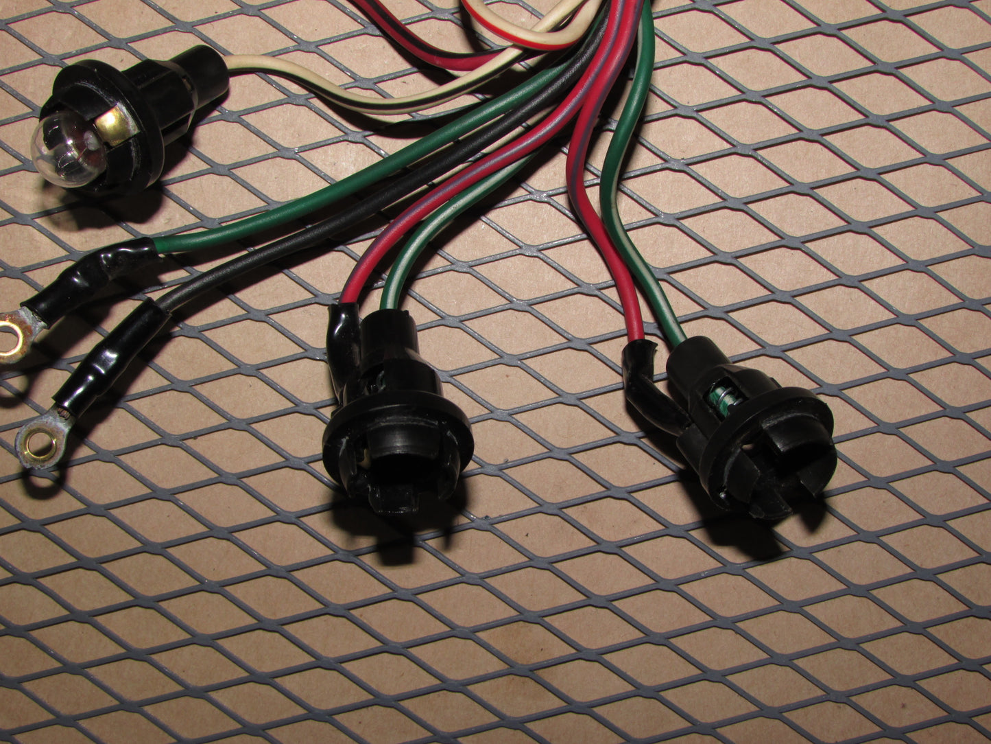 75 76 77 78 Datsun 280z OEM Tachometer Turn Signal Bulb Socket & Wiring Harness