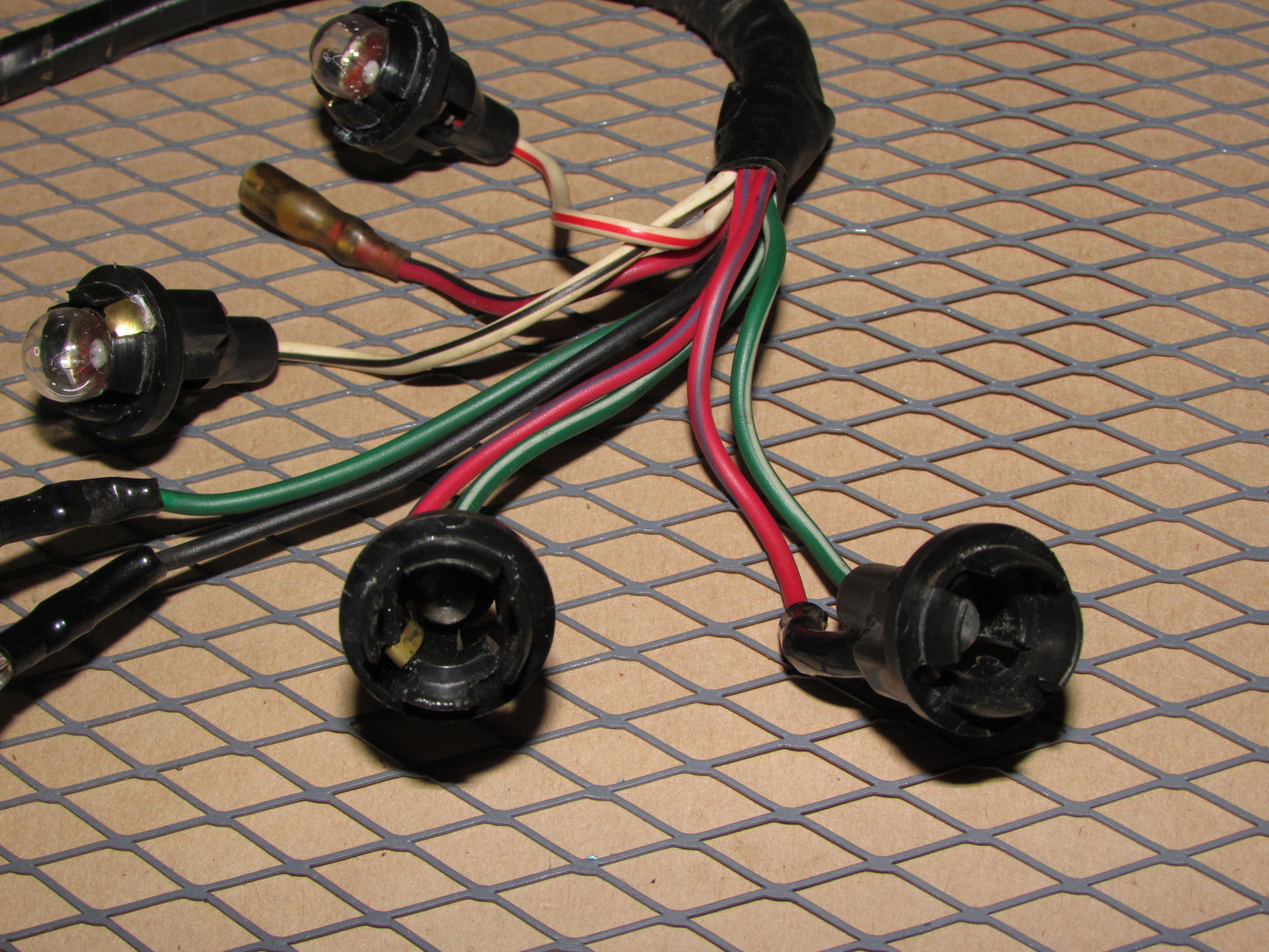75 76 77 78 Datsun 280z OEM Tachometer Turn Signal Bulb Socket & Wiring Harness