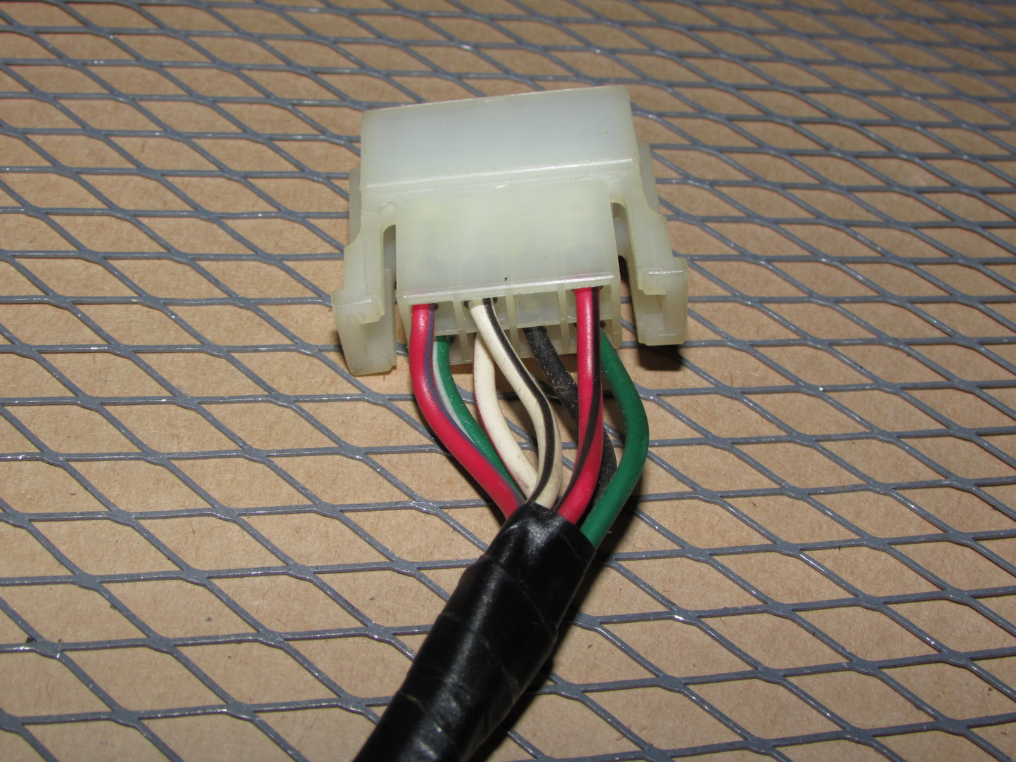 75 76 77 78 Datsun 280z OEM Tachometer Turn Signal Bulb Socket & Wiring Harness