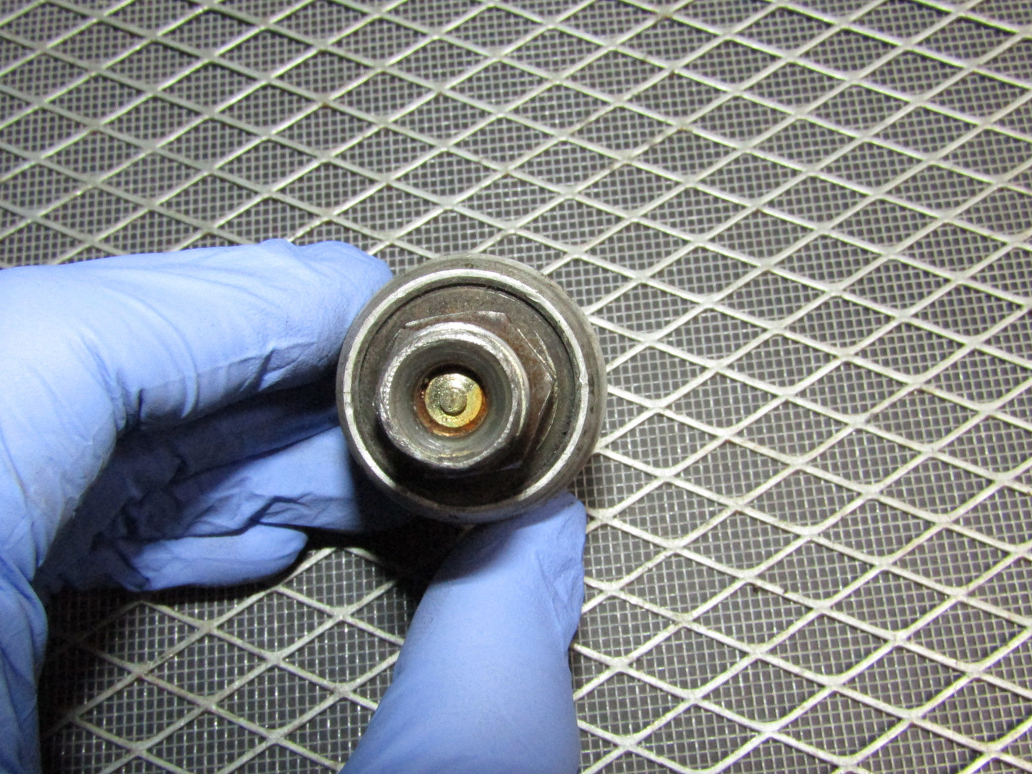 87 88 89 90 91 Toyota Crown Royal Saloon OEM Power Steering Pressure Sensor