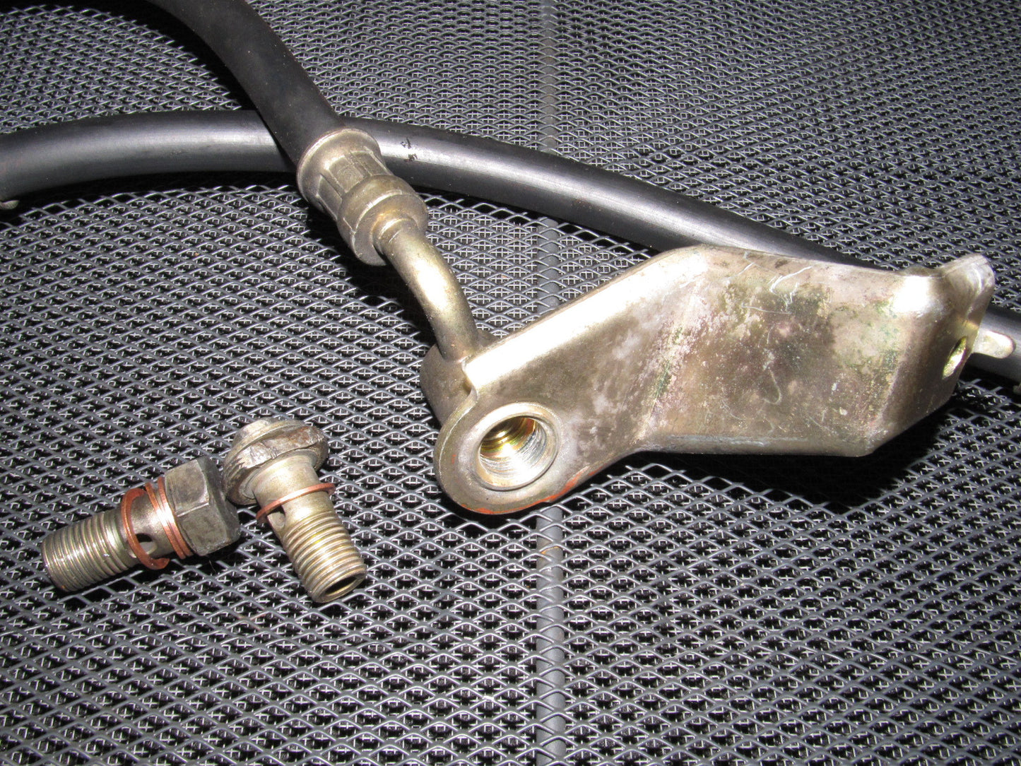 88 89 Honda CRX OEM D15B2 Fuel Line