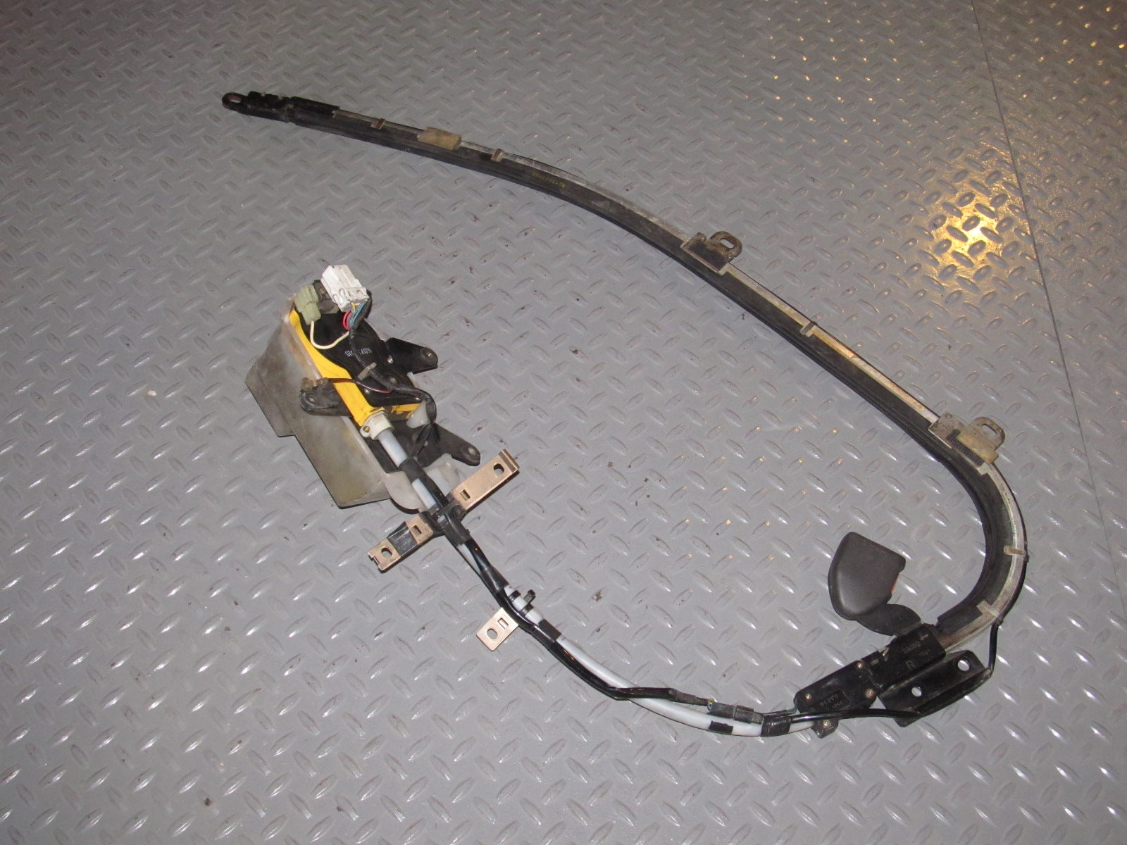 93 94 Mitsubishi Eclipse OEM Front Automatic Seat Belt & Track Right
