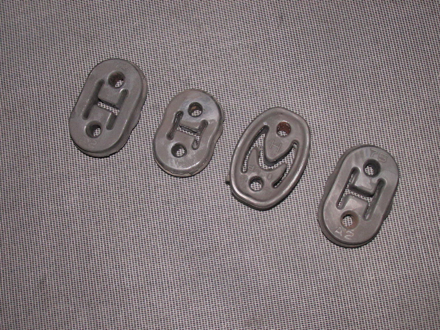 96 97 98 99 00 Honda Civic OEM Exhaust & Muffler Mount Hanger - Set