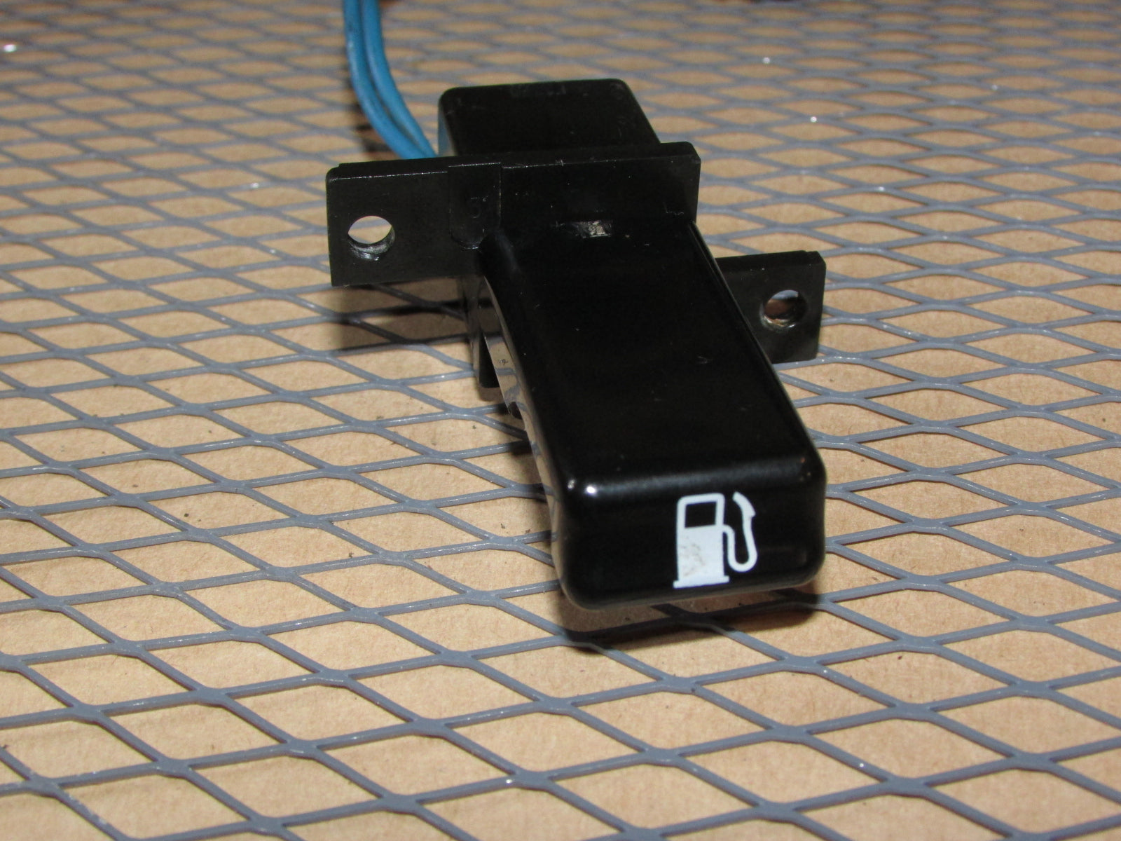 84 85 Mazda RX7 OEM Gas Door Cover Release Switch