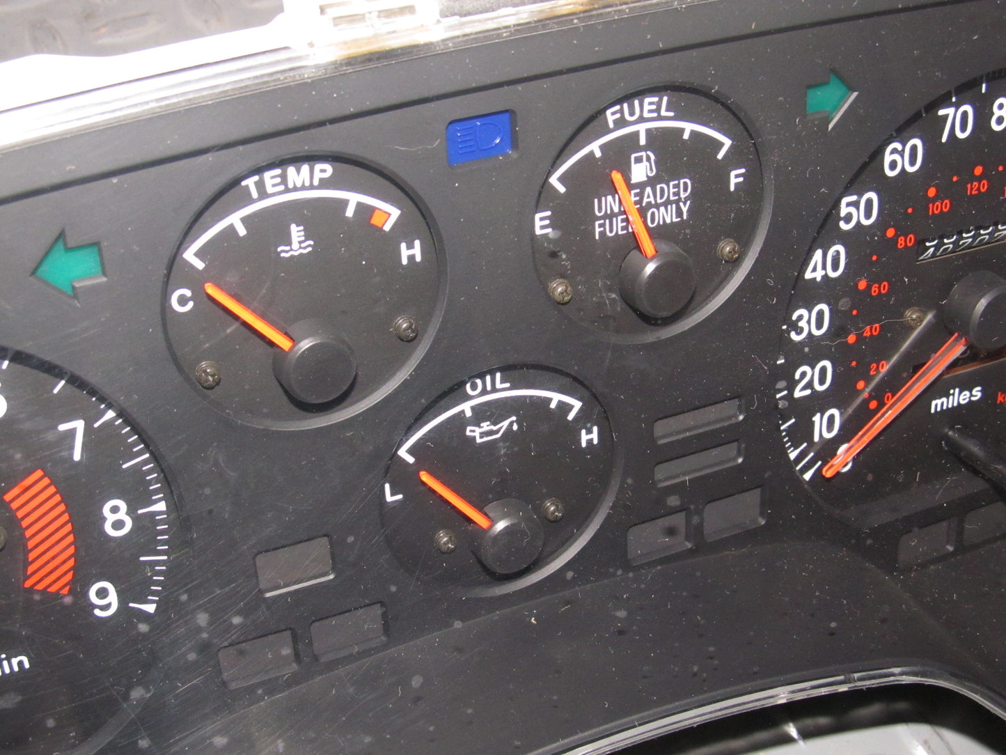 93 94 Mitsubishi Eclipse GS 2.0L DOHC OEM Speedometer Instrument Cluster