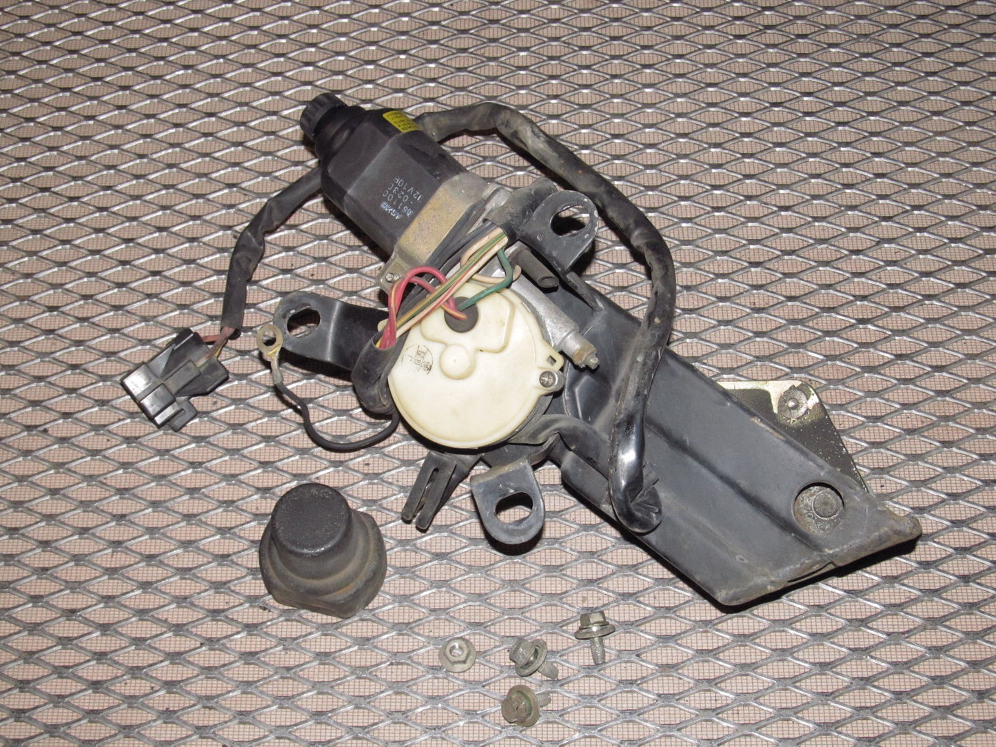 81-83 Mazda RX7 OEM Headlight Motor - Right