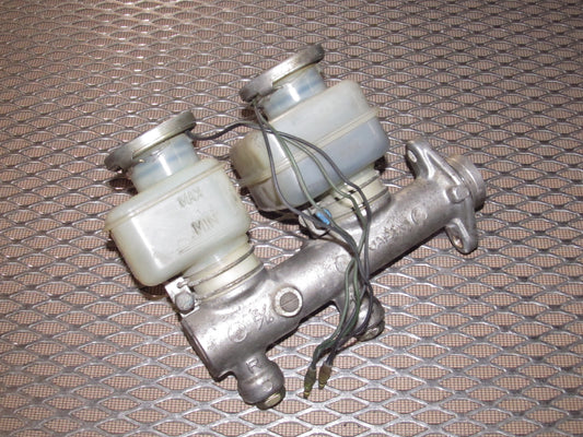 79 80 Datsun 280zx OEM Brake Master Cylinder