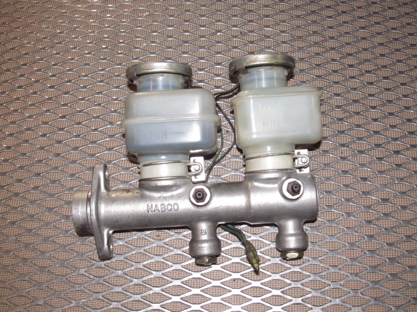 79 80 Datsun 280zx OEM Brake Master Cylinder