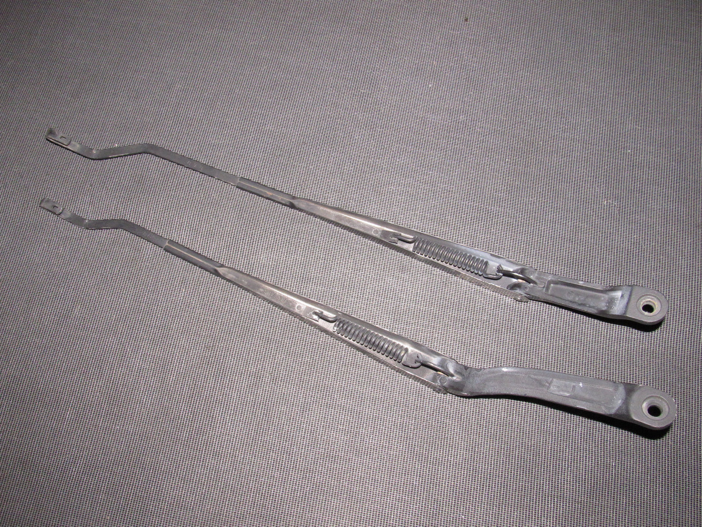 88 89 Honda CRX OEM Front Wiper Arm Set