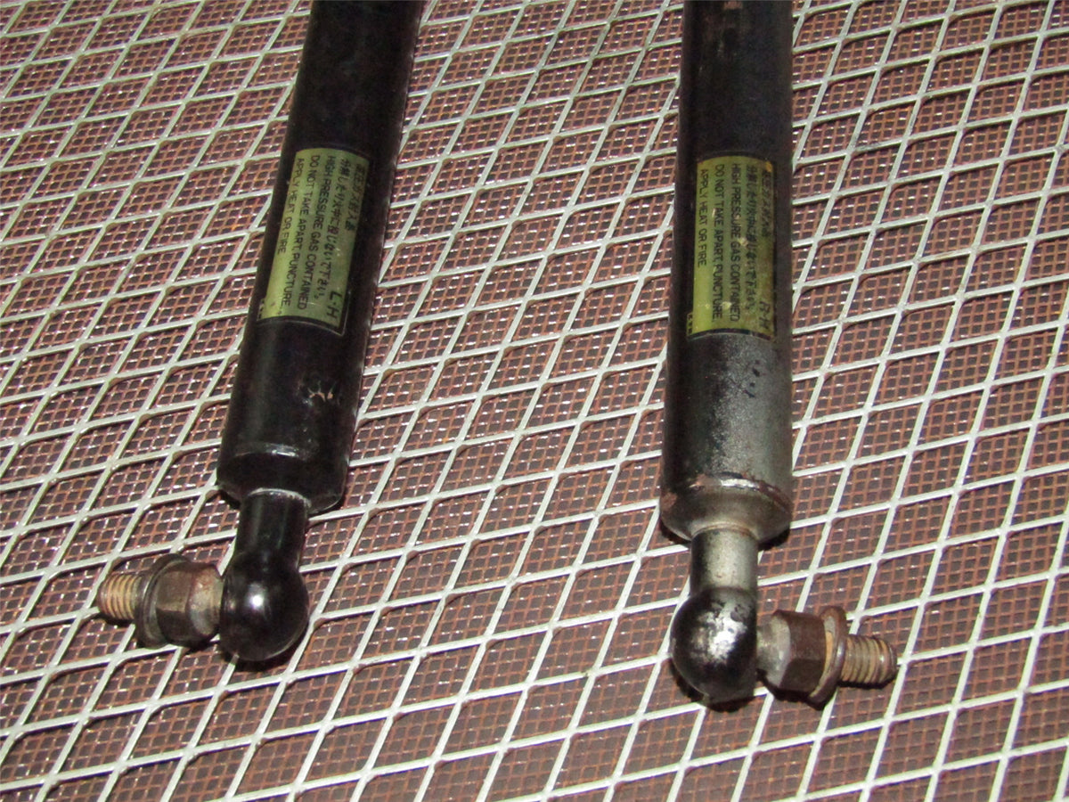 93 94 95 96 97 Honda Del Sol OEM Trunk Shock Strut