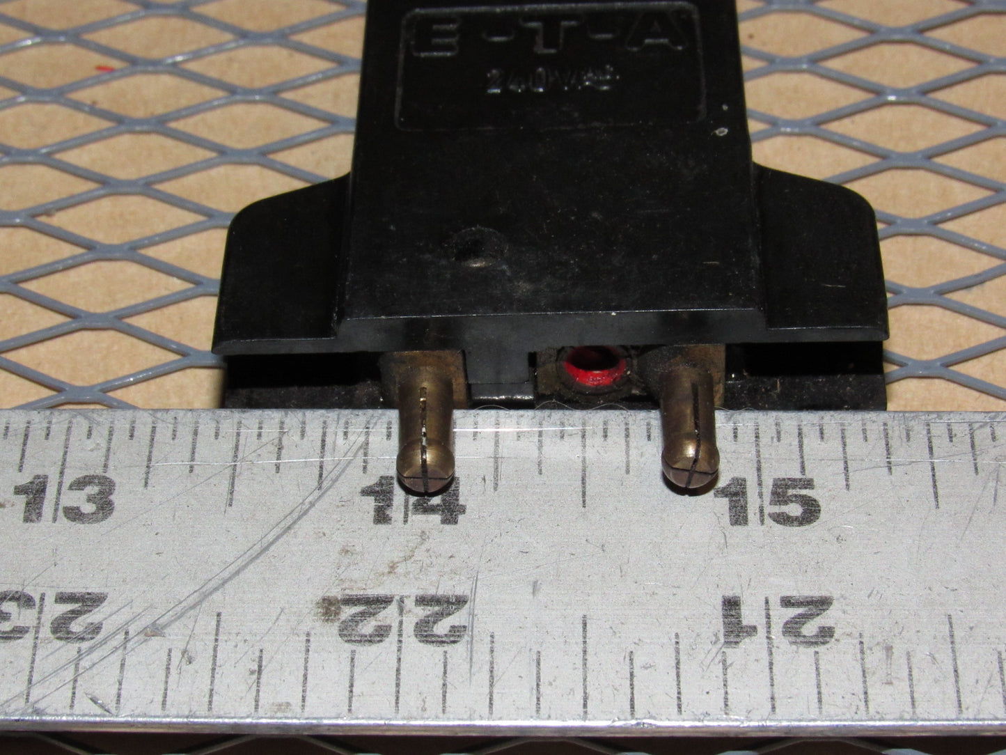 77-95 Mercedes Benz T1 Van Fuse Circuit Breaker 15a E-T-A 240VAC