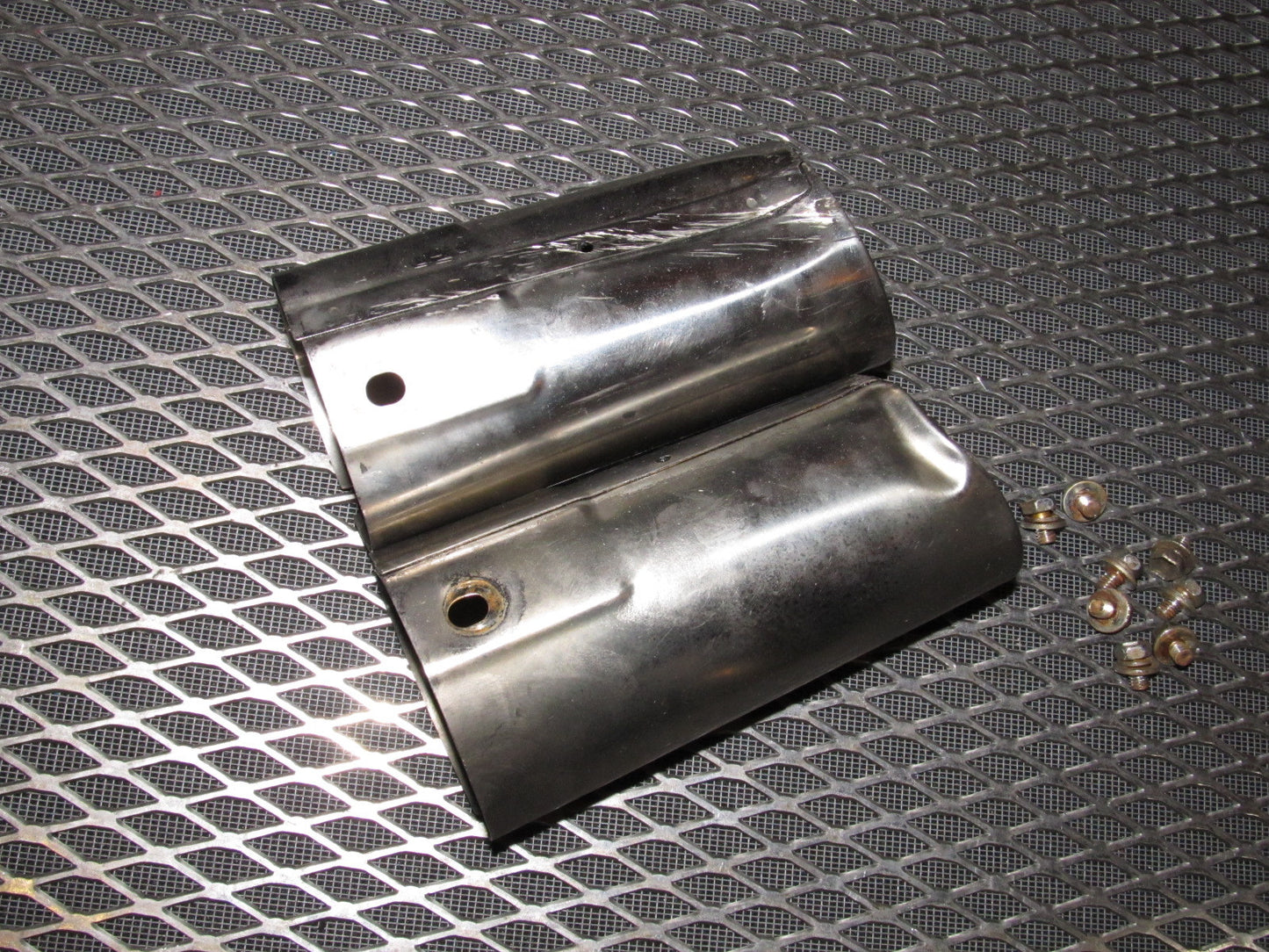 94 95 96 97 Mitsubishi 3000GT OEM Muffler Tip Set