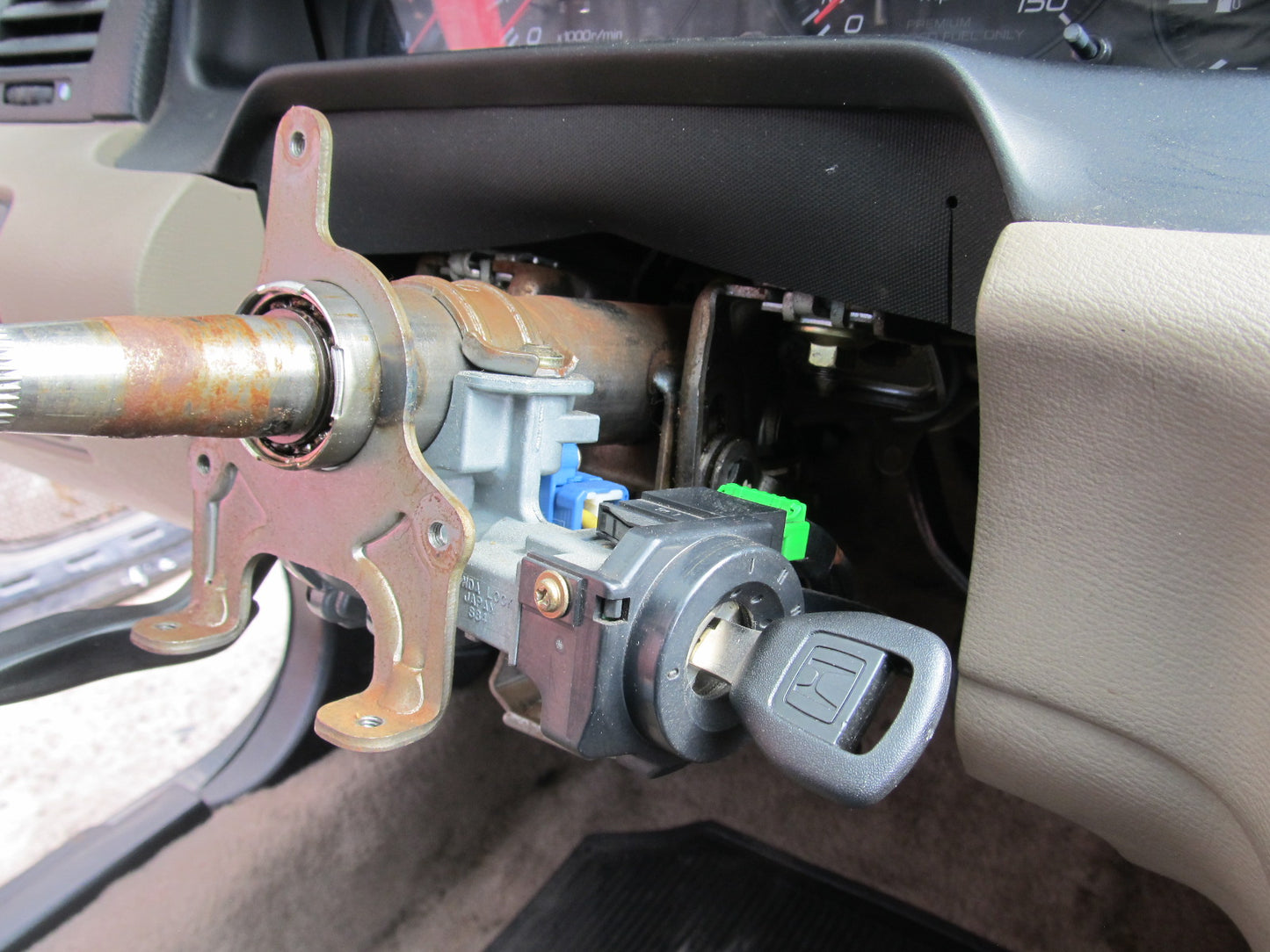 97 98 99 00 01 Honda Prelude OEM Ignition Lock Cylinder Tumbler