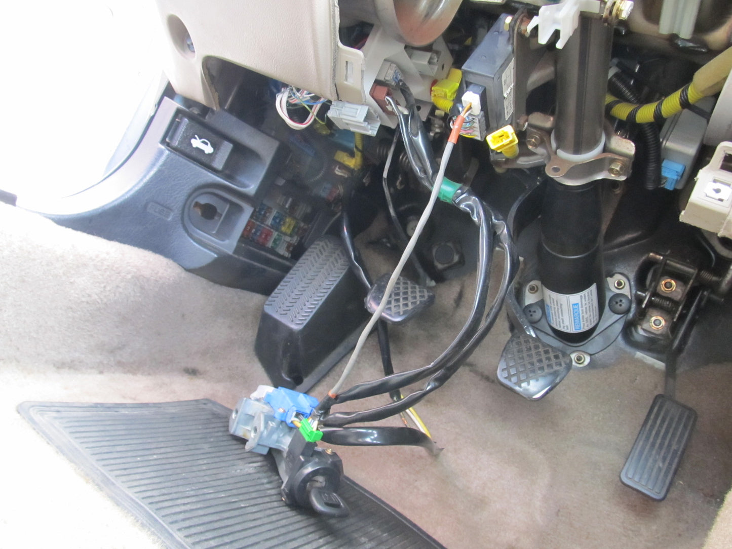 97 98 99 00 01 Honda Prelude OEM Ignition Lock Cylinder Tumbler