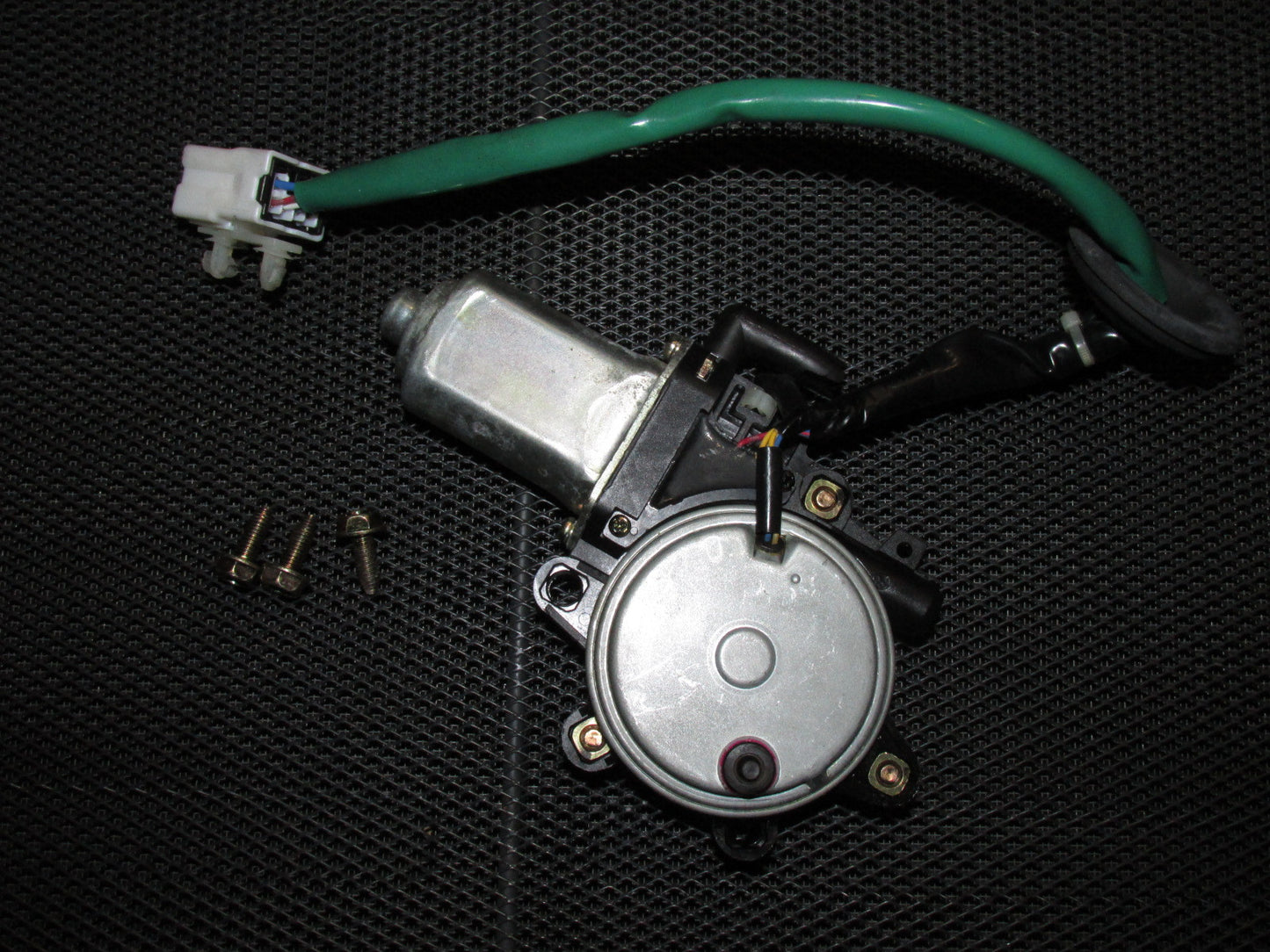 03 04 Infiniti G35 OEM 4 Door Window Motor - Front Left
