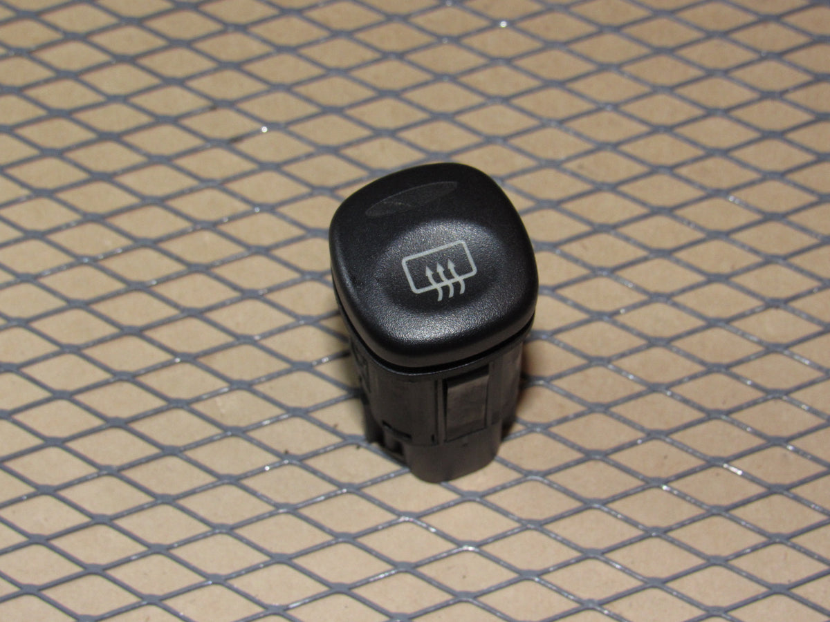 01 02 03 04 05 06 07 Ford Escape OEM Rear Defroster Switch