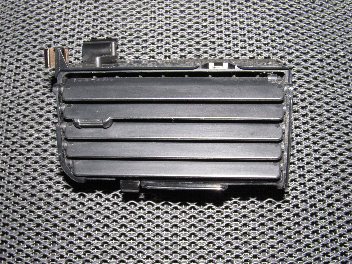 88 89 Honda CRX OEM Dash A/C Heater Vent - Right