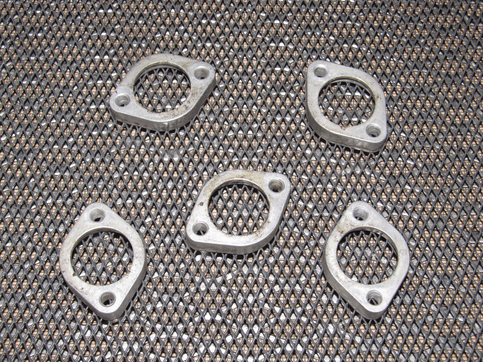 79 80 Datsun 280zx OEM Fuel Injector Mounting Adapter Plate