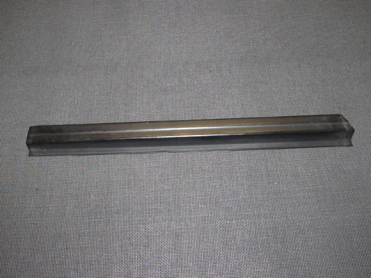 94 95 96 97 Ford Mustang OEM Rear Quarter Window Moulding - RR
