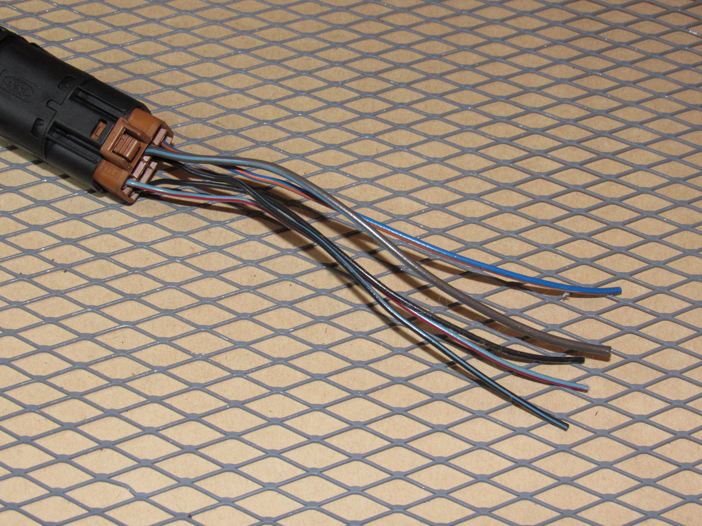 01 02 03 04 05 06 07 Ford Escape OEM Rear Defroster Switch Pigtail Harness