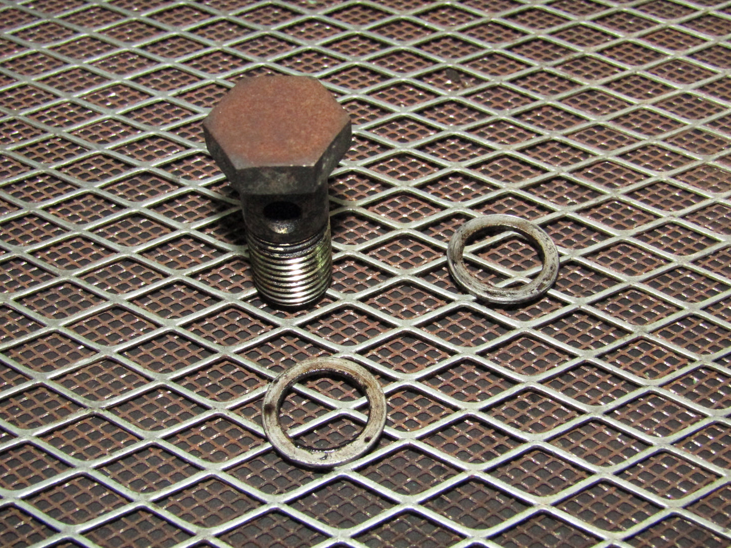 86-93 Mercedes Benz 300E OEM Brake Booster Vacuum Line Fitting Banjo Bolt