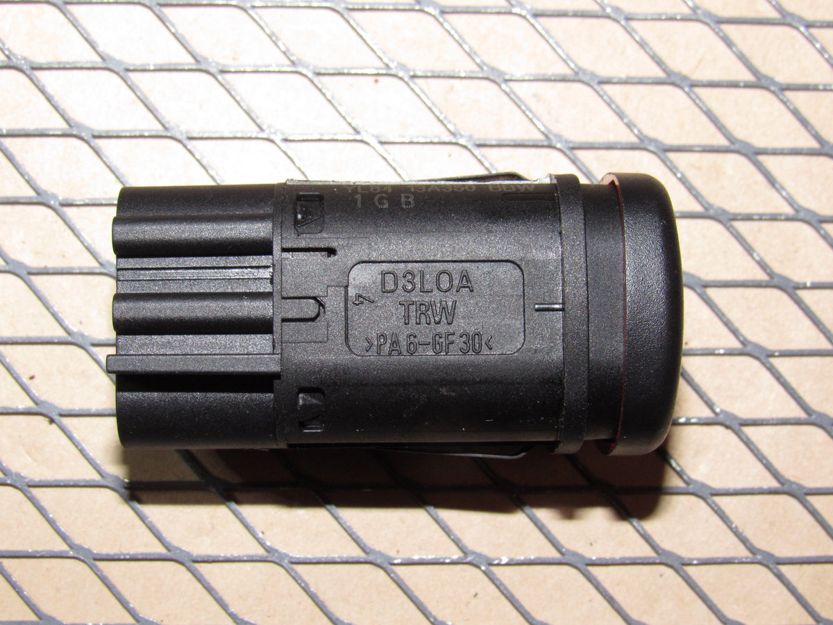 01 02 03 04 05 06 07 Ford Escape OEM Flasher Hazard Light Switch