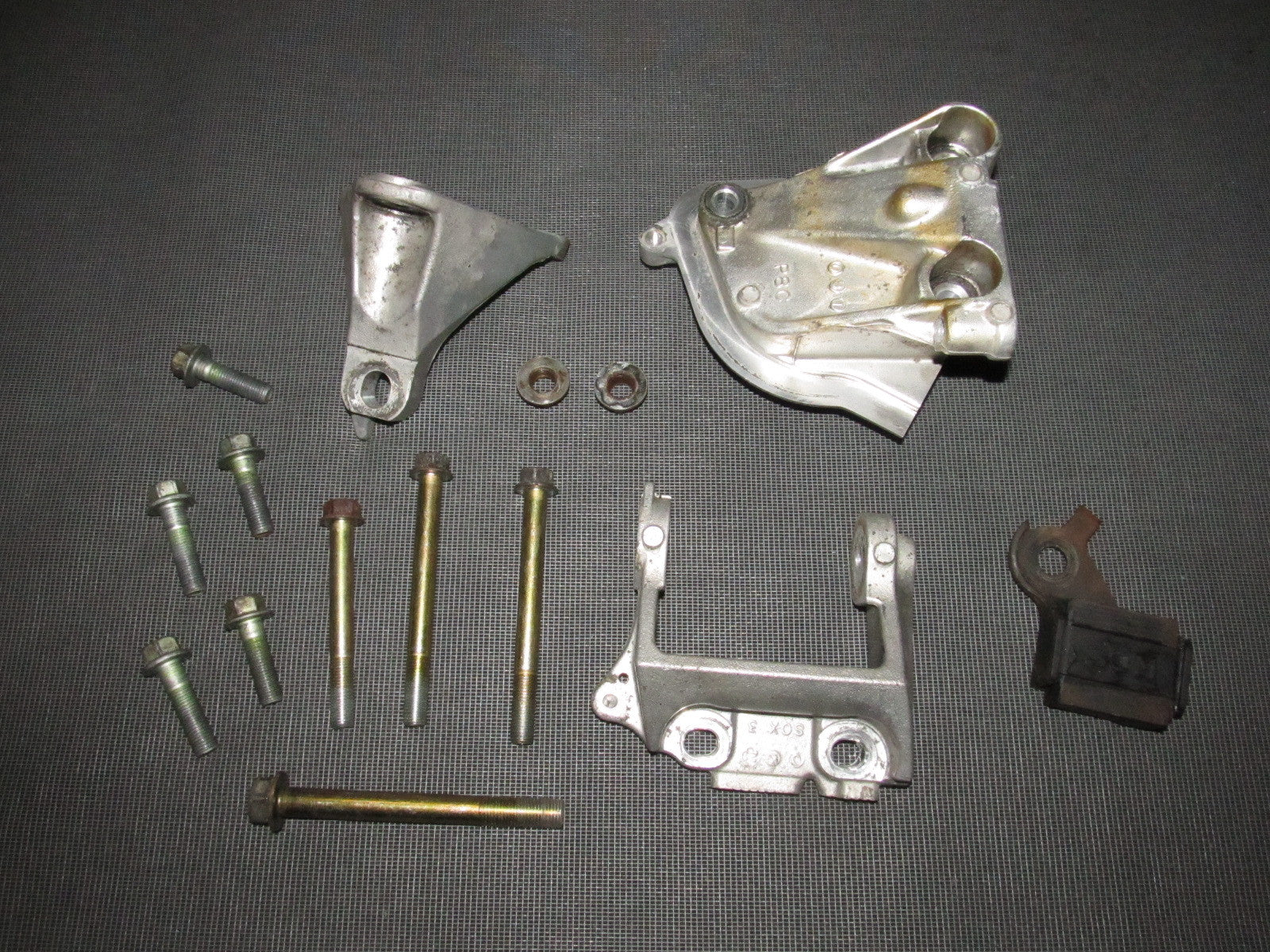 01 02 03 Acura CL OEM Type-S Motor Mount Bracket - Right