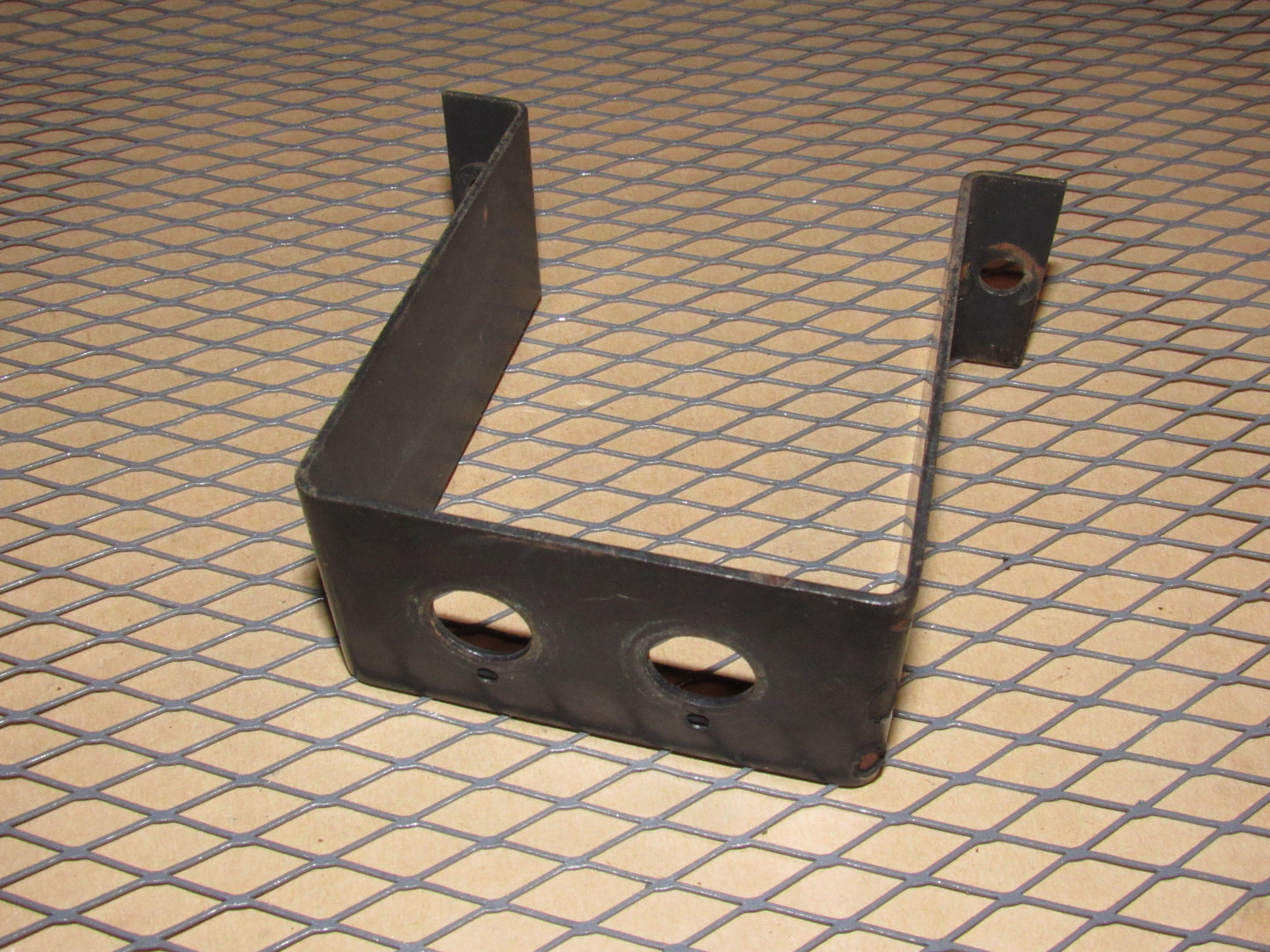 77-95 Mercedes Benz T1 Van OEM Thermal Circuit Breaker Holder Mounting Bracket