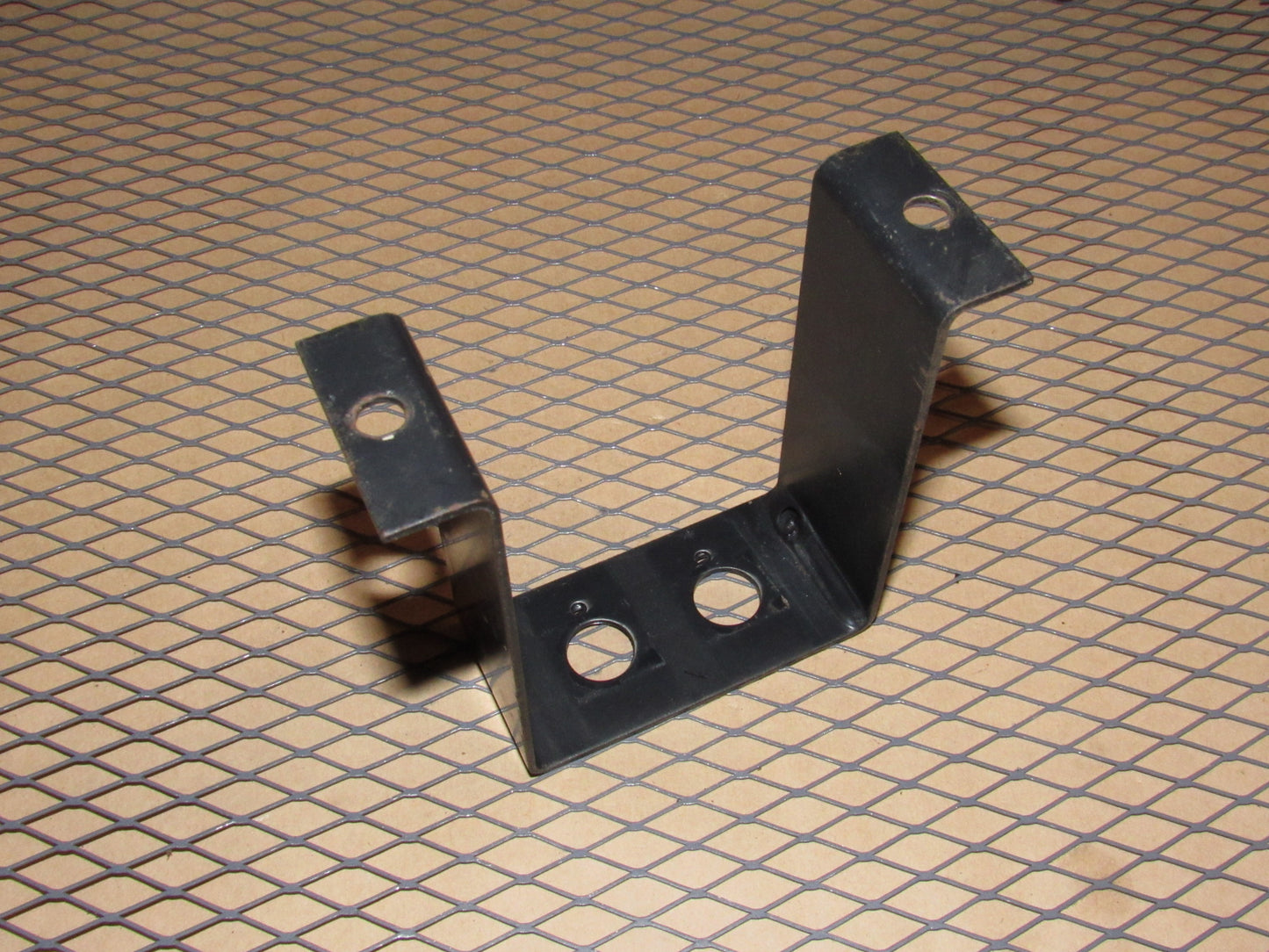 77-95 Mercedes Benz T1 Van OEM Thermal Circuit Breaker Holder Mounting Bracket