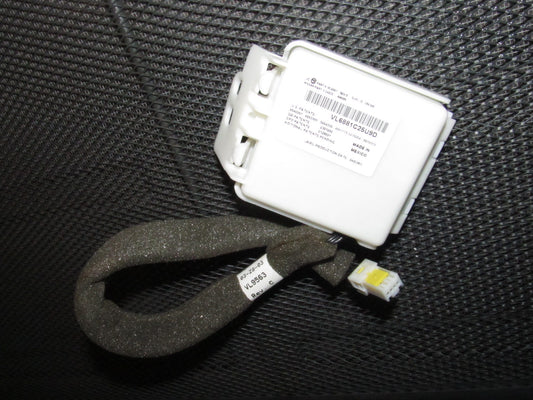 03 04 Infiniti G35 OEM VL6881C25U9D Dash Relay Module