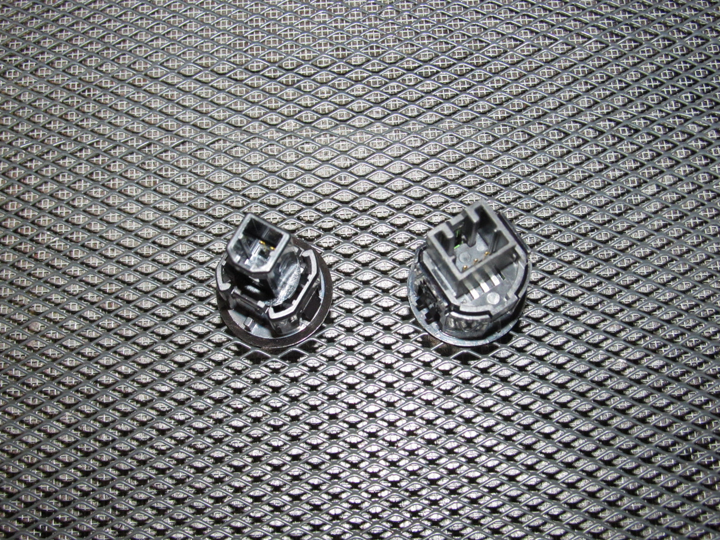 03 04 Infiniti G35 OEM A/C Heater Dash Top Temperature Sensor