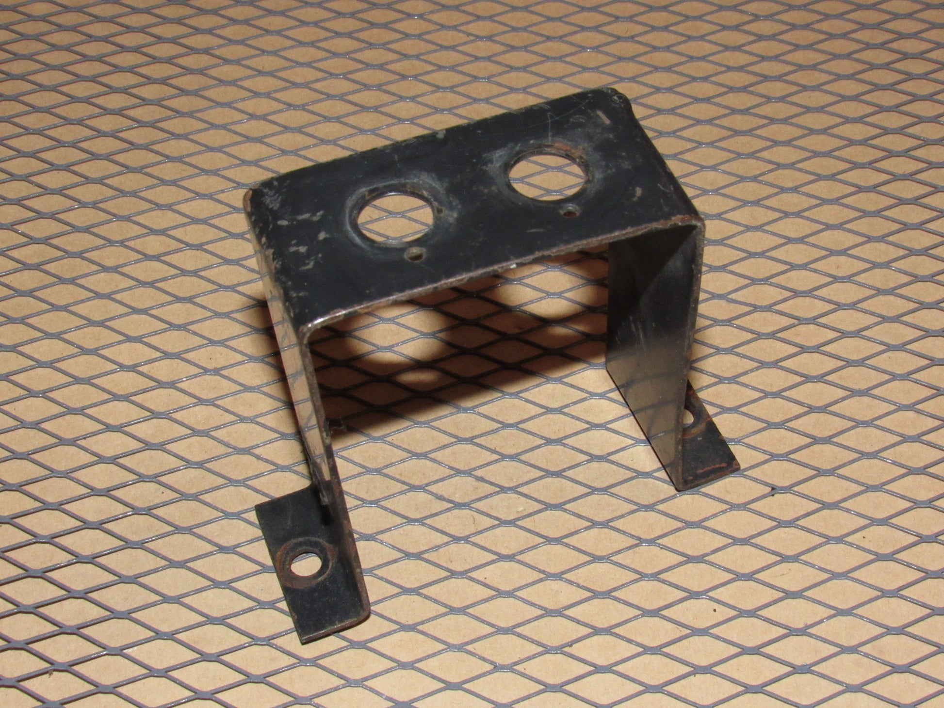 77-95 Mercedes Benz T1 Van OEM Thermal Circuit Breaker Holder Mounting Bracket