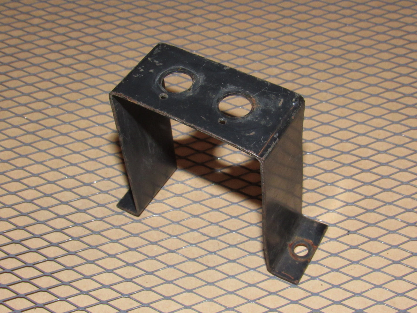 77-95 Mercedes Benz T1 Van OEM Thermal Circuit Breaker Holder Mounting Bracket