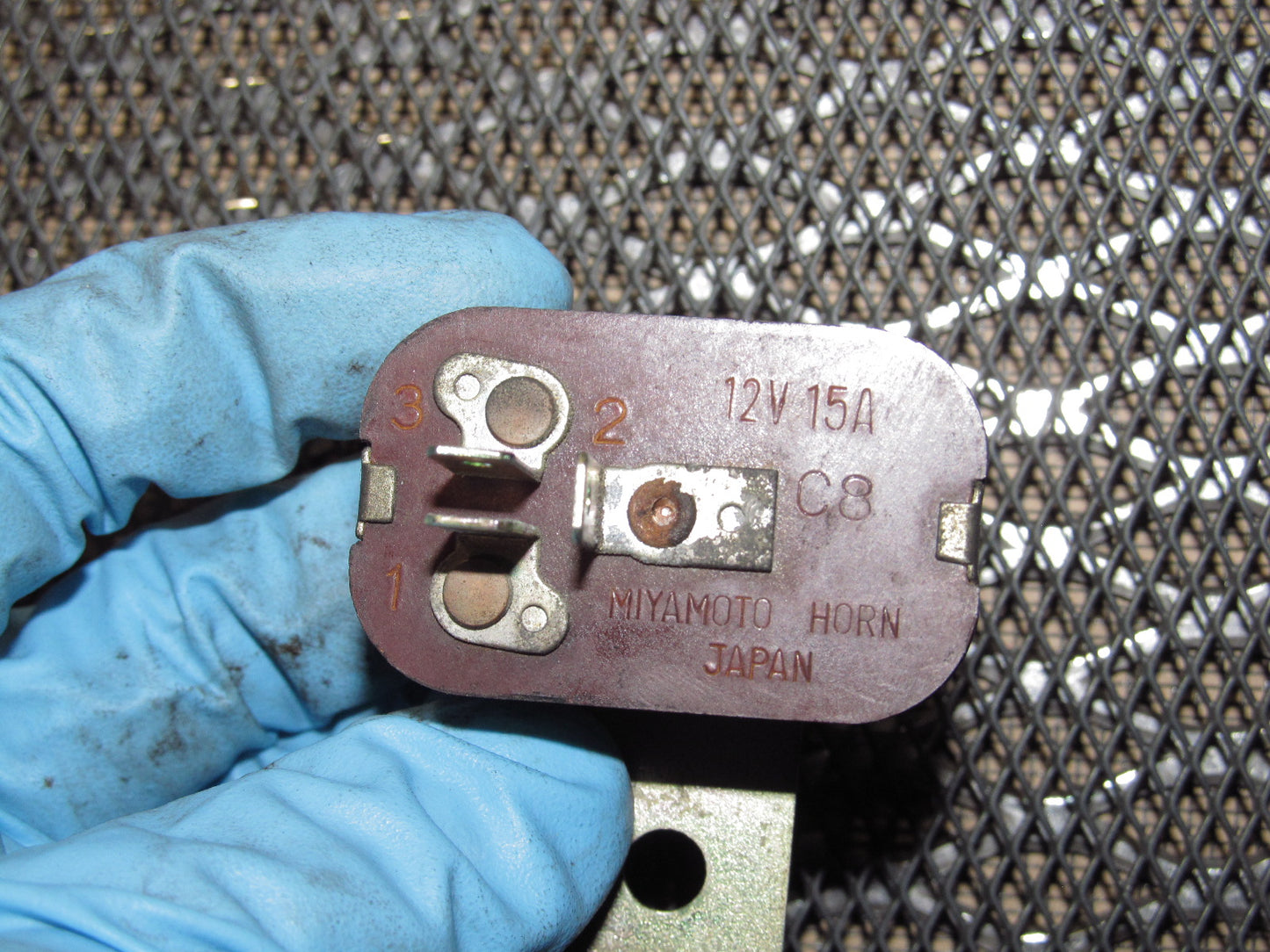 79 80 Datsun 280zx OEM Horn Relay - 2 Prongs.