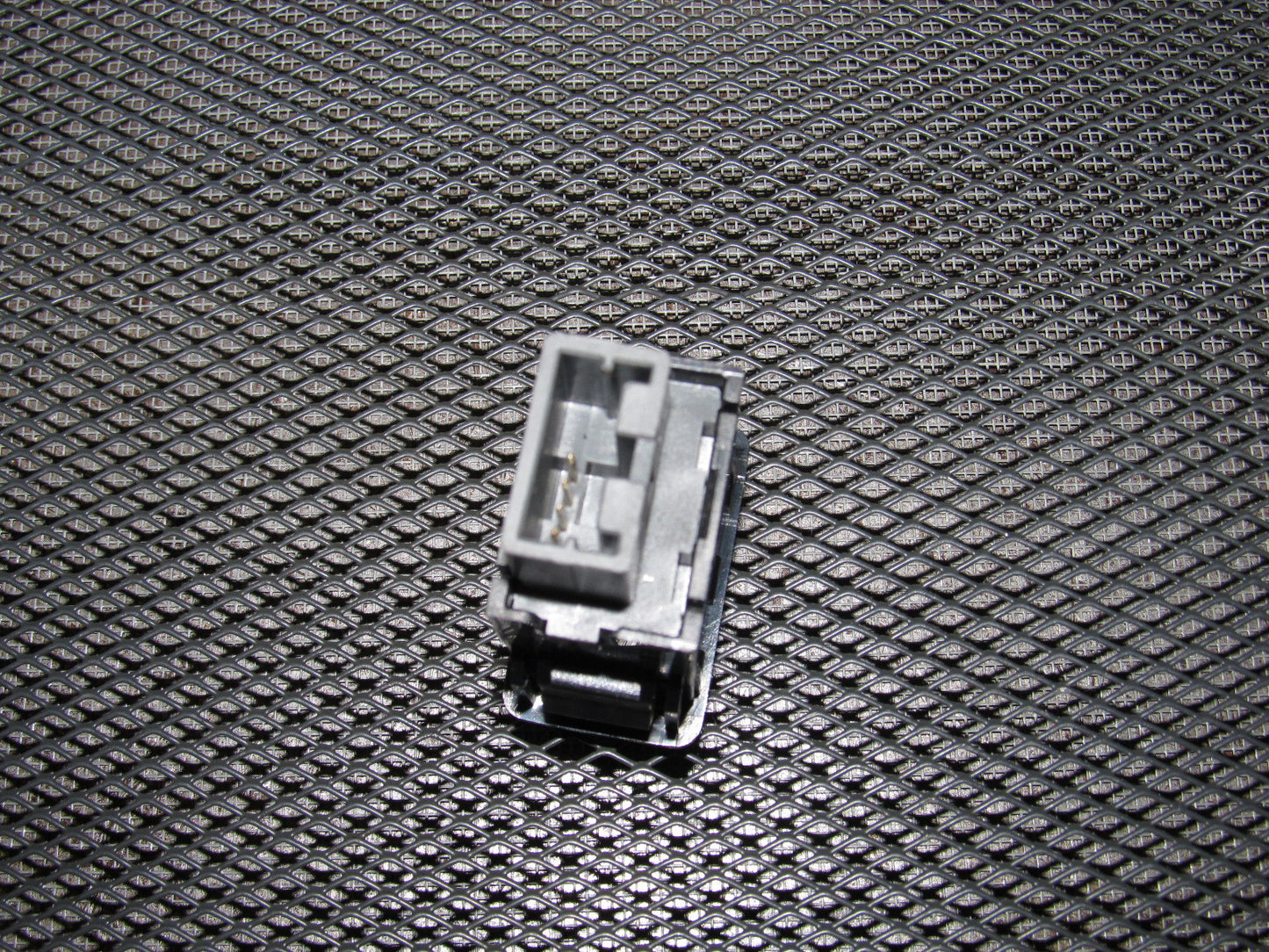 03 04 Infiniti G35 OEM VDC OFF Switch