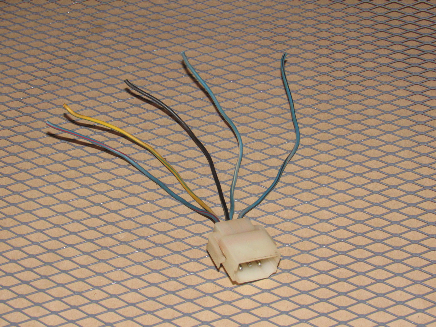 79 81 82 Datsun 280zx OEM Power Mirror Switch Chassis Female Pigtail Harness - Right