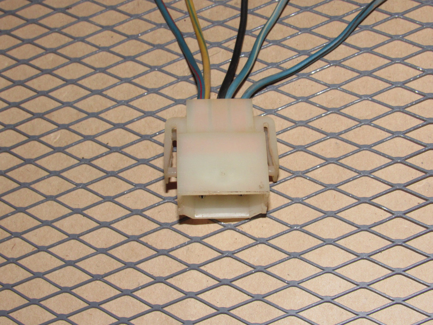 79 81 82 Datsun 280zx OEM Power Mirror Switch Chassis Female Pigtail Harness - Right